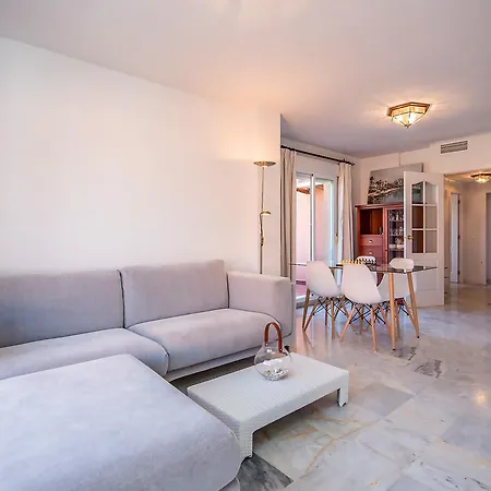 Hidalgos Penthouse Apartment *